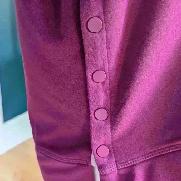 Sincerely Jules T-Shirt With Snap Detail On Sides In Magenta Size M - Picture 3 of 5